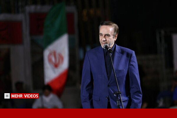 شهر خوانی گلریز در مراسم بزرگداشت هفته هنری بسیج
