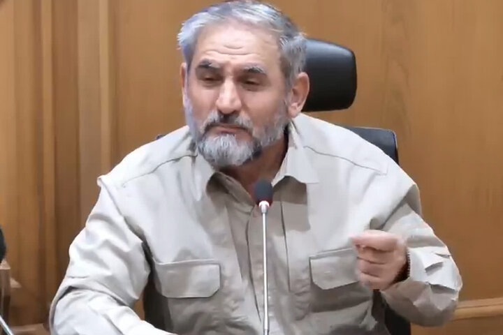 ارزندی: دفاع مقدس قله تاریخ معاصر ایران و مظهر احیای روحیه جهادی بود