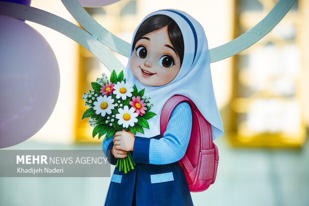 جشن شکوفهها در <a href='https://sayeb.ir/tag/%d8%a7%d8%b5%d9%81%d9%87%d8%a7%d9%86'></div>اصفهان</a>