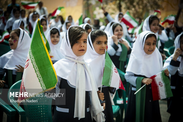 جشن شکوفهها در <a href='https://sayeb.ir/tag/%d8%a7%d8%b5%d9%81%d9%87%d8%a7%d9%86'></div>اصفهان</a>