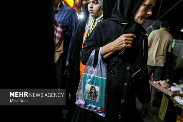 بازار لوازم‌التحریر در آستانه سال تحصیلی جدید در <a href='https://sayeb.ir/tag/%d8%aa%d8%a8%d8%b1%db%8c%d8%b2'></div>تبریز</a>