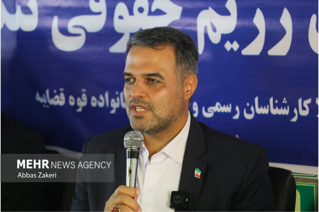 مدرسه شجره طیبه میناب به نماد مظلومیت تبدیل شده است