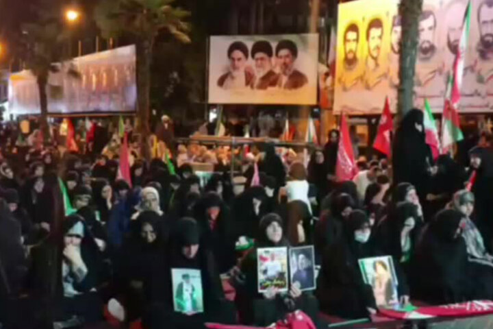 اجتماع خونخواهی رهبر شهید در نوشهر اجتماع خونخواهی رهبر شهید در نوشهر