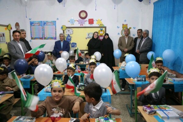 حشمتیان: فضای مدرسه باید سرشار از ایمان، امید و اخلاق باشد