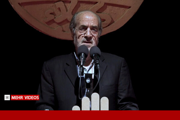 شعرخوانی استاد اسرافیلی در مراسم بزرگداشت هفته هنری بسیج
