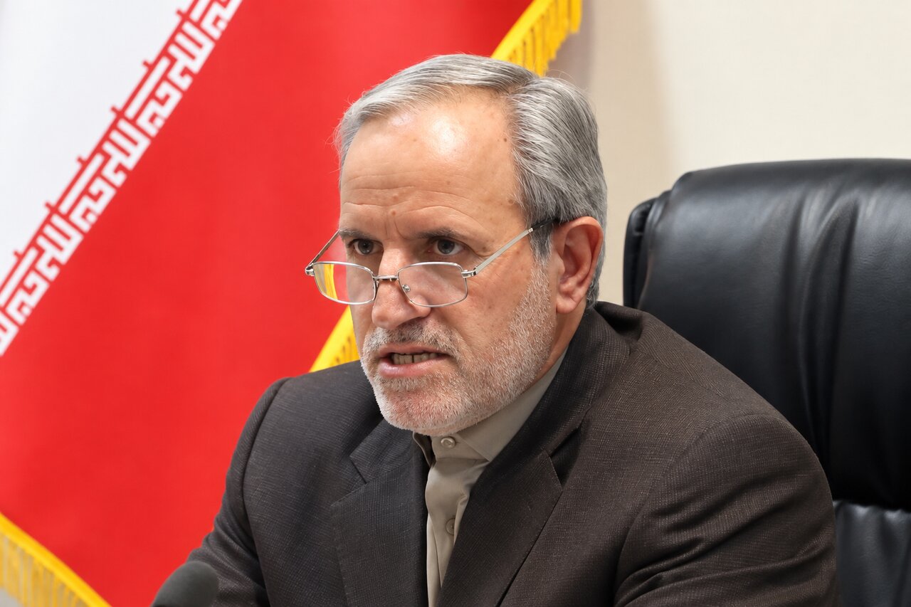 بررسی جامع: عوامل ترور روحانی اهل سنت پیرانشهر شناسایی و مجازات شوند | مهر - کد a457