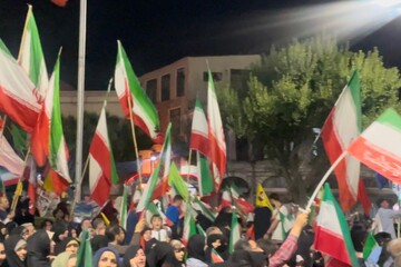 مردم تبریز در ۲۰۵مین شب؛ عهد با رهبری ناگسستنی است