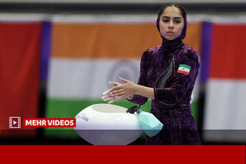 اجرای هنگامه هادیانی در مسابقات ژیمناستیک بازیهای آسیایی ناگویا