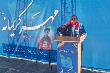 قشقاوی: پروژه‌های آموزشی بهارستان نباید تا دهه فجر به تأخیر بیفتد