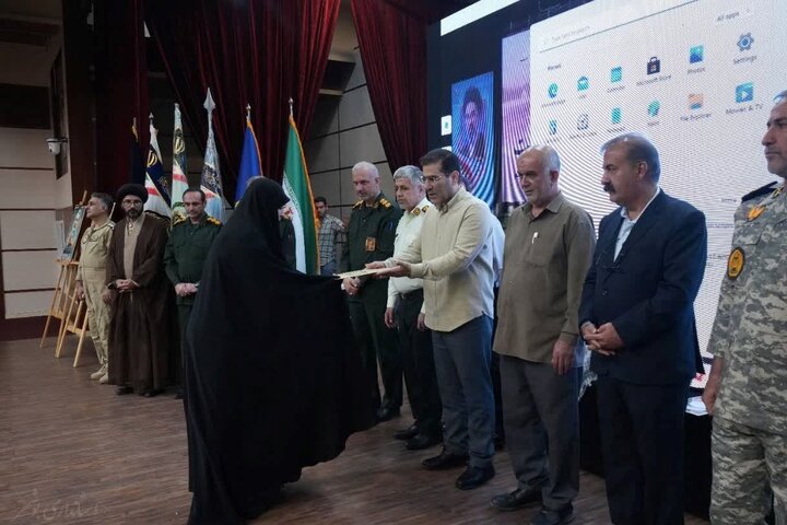 تجلیل از رزمندگان دفاع مقدس در ۱۰ شهرستان استان بوشهر تجلیل از رزمندگان دفاع مقدس در ۱۰ شهرستان استان بوشهر