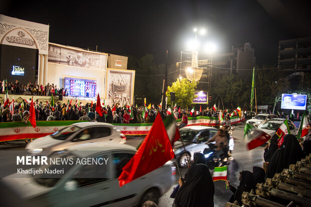 بزرگداشت شهدای دانش‌آموز در میدان بزرگمهر<a href='https://sayeb.ir/tag/%d8%a7%d8%b5%d9%81%d9%87%d8%a7%d9%86'></div>اصفهان</a>