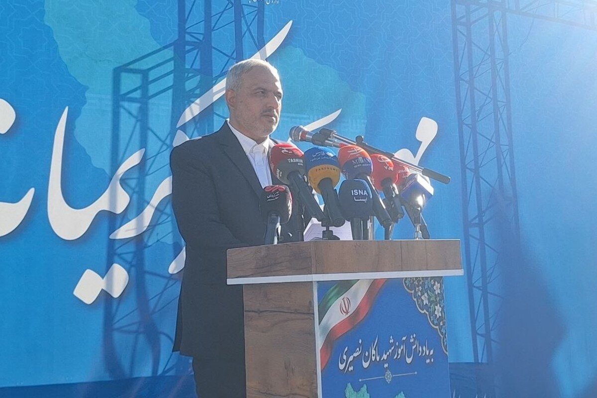 تحویل ۷۵ مدرسه جدید با ۸۵۲ کلاس درس در شهرستانهای تهران تحویل ۷۵ مدرسه جدید با ۸۵۲ کلاس درس در شهرستانهای تهران