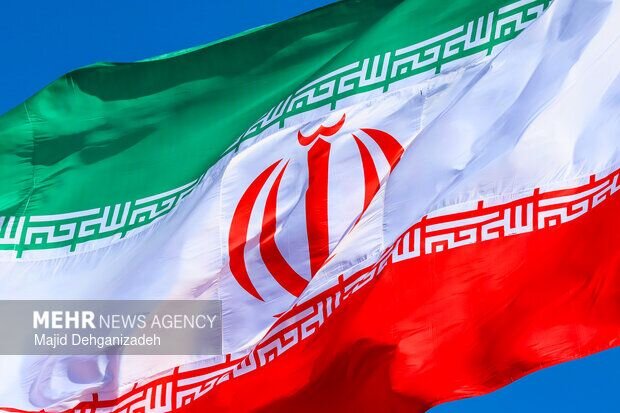 برگزاری مراسم بزرگداشت روز پرچم جمهوری اسلامی ایران در بوشهر برگزاری مراسم بزرگداشت روز پرچم جمهوری اسلامی ایران در بوشهر