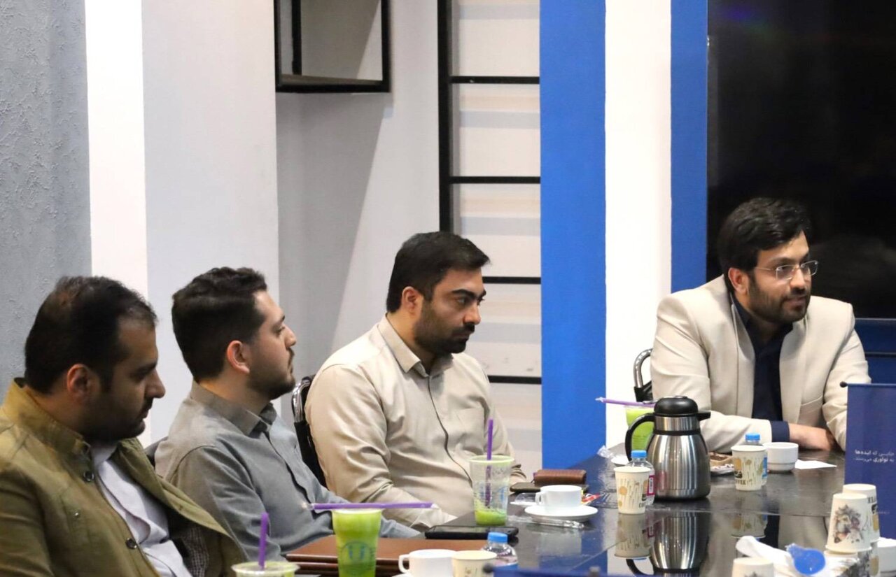 گزارش تحلیلی: مرکز ملی فضای مجازی و دانشگاه امیرکبیر تفاهم‌نامه همکاری امضا کردند | مهر - کد f0ed