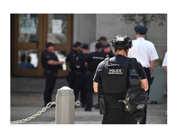 VIDEO: Discovery of a suspicious case near UN HQ in NY