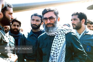 می‌خواهم خاطره‌ اوّل جنگ را بگویم