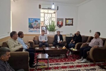 مسئولان بخش ارم با خانواده  سردار شهید« موسوی رودفاریاب» دیدار کردند