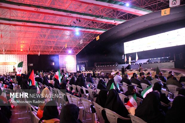 اجلاسیه ایثارگران و پیشکسوتان دفاع مقدس در بیرجند