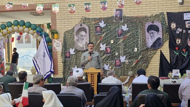 زنگ ایثار  و آغاز سال تحصیلی در دیلم نواخته شد