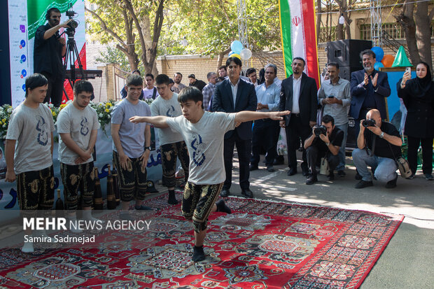 آغاز سال تحصیلی در مدرسه استثنایی سروش