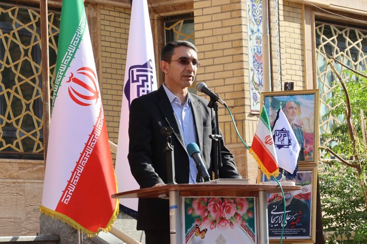 زنگ «مهر و ایثار» در مدارس لرستان نواخته شد زنگ «مهر و ایثار» در مدارس لرستان نواخته شد