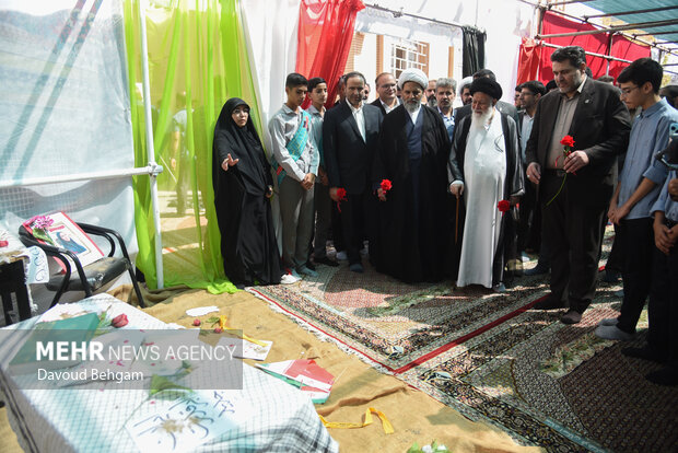 زنگ نماز اول مهر در مدارس <a href='https://sayeb.ir/tag/%d8%ae%d8%b1%d8%a7%d8%b3%d8%a7%d9%86-%d8%b1%d8%b6%d9%88%db%8c'></div>خراسان رضوی</a>