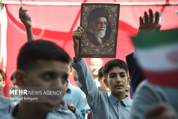 زنگ نماز اول مهر در مدارس <a href='https://sayeb.ir/tag/%d8%ae%d8%b1%d8%a7%d8%b3%d8%a7%d9%86-%d8%b1%d8%b6%d9%88%db%8c'></div>خراسان رضوی</a>