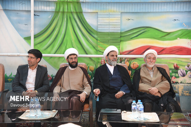 زنگ نماز اول مهر در مدارس <a href='https://sayeb.ir/tag/%d8%ae%d8%b1%d8%a7%d8%b3%d8%a7%d9%86-%d8%b1%d8%b6%d9%88%db%8c'></div>خراسان رضوی</a>