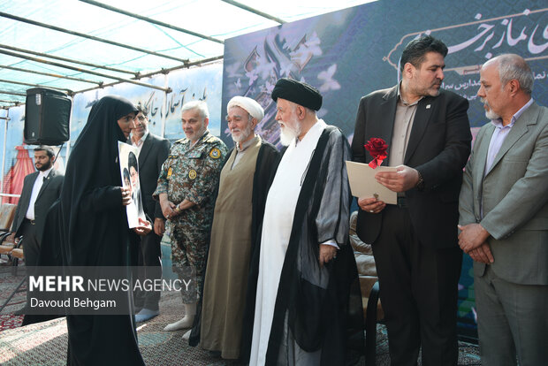 زنگ نماز اول مهر در مدارس <a href='https://sayeb.ir/tag/%d8%ae%d8%b1%d8%a7%d8%b3%d8%a7%d9%86-%d8%b1%d8%b6%d9%88%db%8c'></div>خراسان رضوی</a>