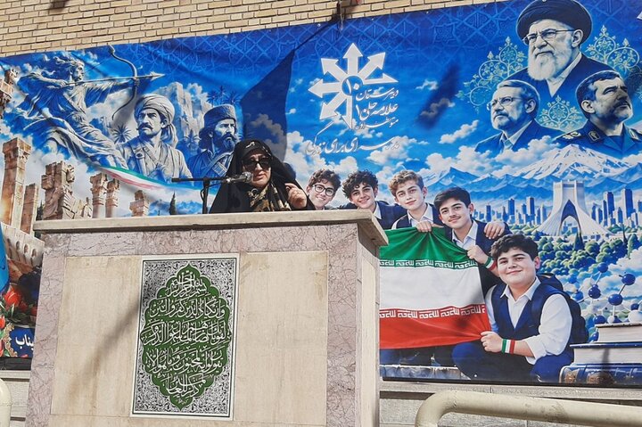 رفیعی: دانشآموزان میتوانند پیشقراولان مقابله با استکبار باشند رفیعی: دانشآموزان میتوانند پیشقراولان مقابله با استکبار باشند