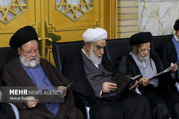 مراسم بزرگداشت آیت‌الله شبیری زنجانی در <a href='https://sayeb.ir/tag/%d9%82%d9%85'></div>قم</a>