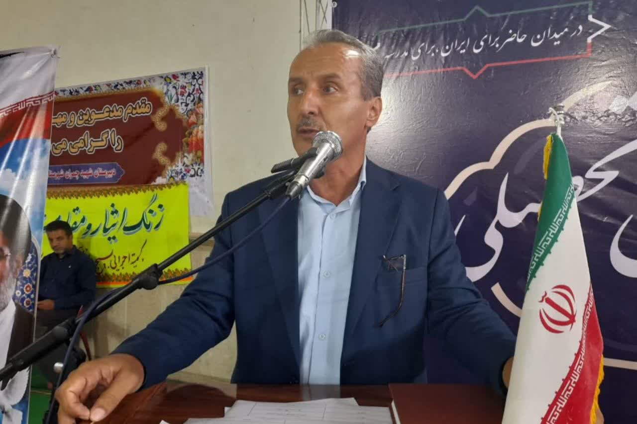 ۸ هزار دانشآموز رودسری در ۸۰ مدرسه سال تحصیلی جدید را آغاز کردند