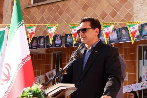 تحلیل خبر: قموشی: آموزش دانش‌آموزان باید متناسب با شرایط جدید کشور باشد | مهر - کد 4aed