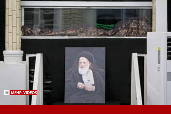 تصاویر هوایی از مراسم تشییع آیت‌الله شبیری زنجانی