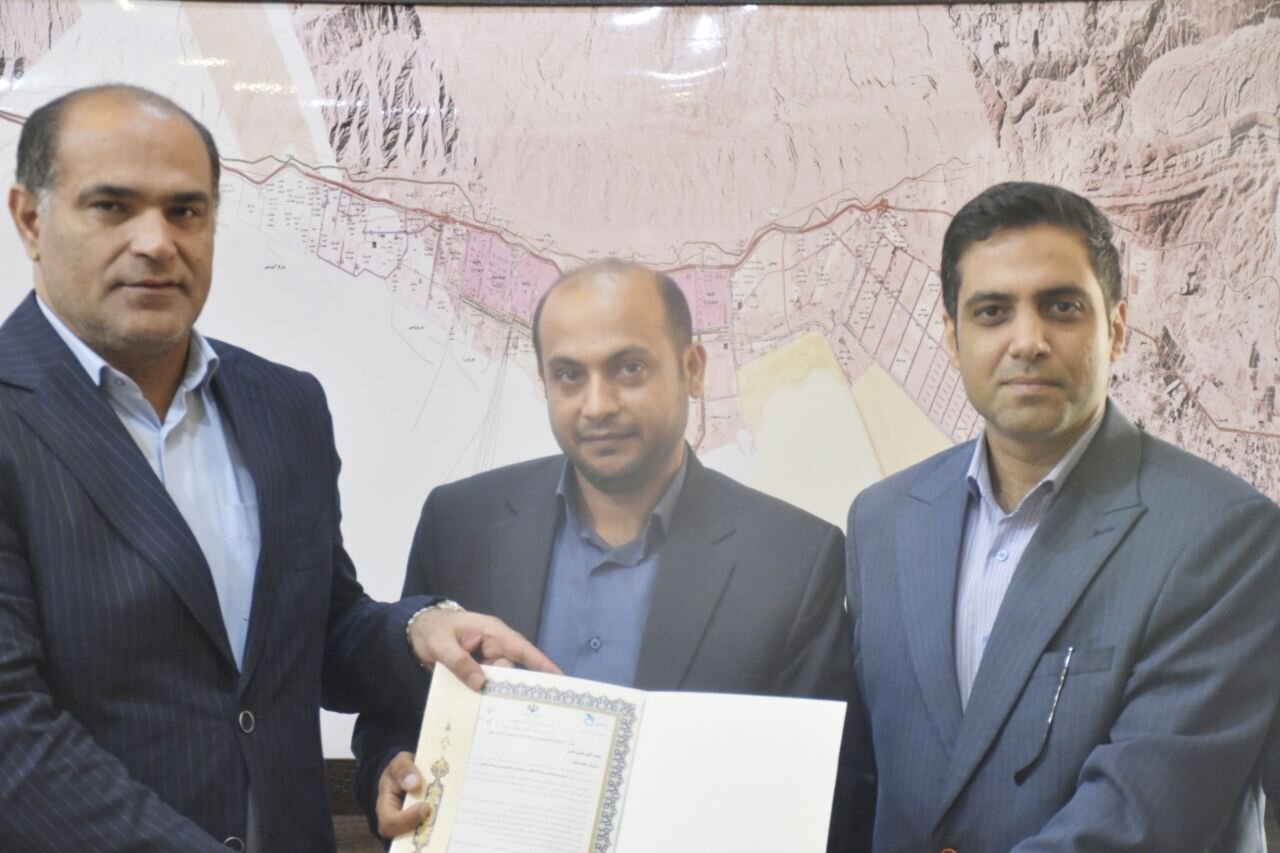 سرپرست جدید میراث فرهنگی، صنایع دستی و گردشگری شهرستان عسلویه معرفی شد سرپرست جدید میراث فرهنگی، صنایع دستی و گردشگری شهرستان عسلویه معرفی شد