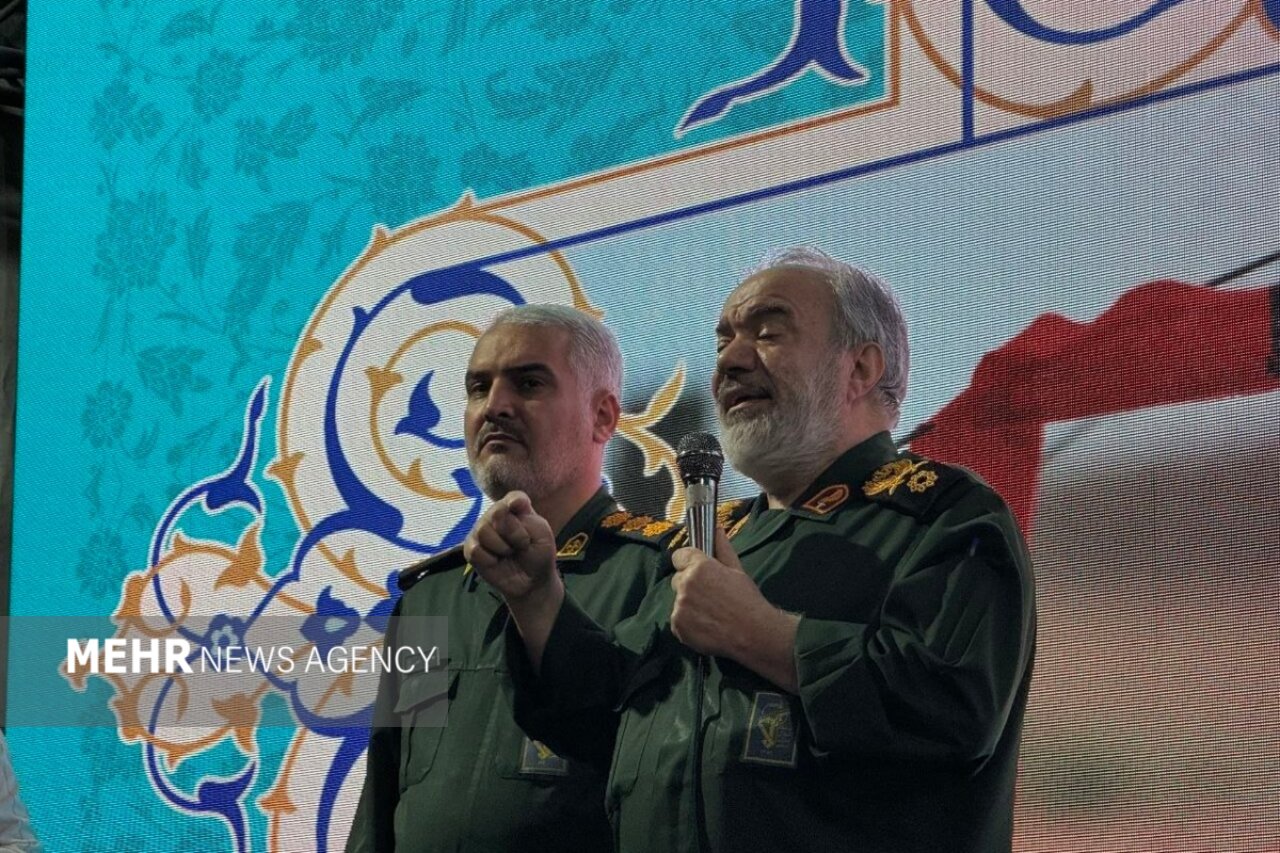 گزارش تحلیلی: فدوی: اگر دشمن دوباره به ایران حمله کند، پاسخ سنگین‌تر خواهد بود | مهر - کد 3616