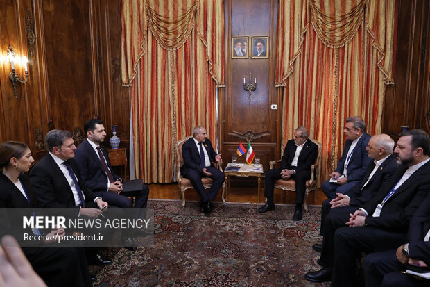 سفر <a href='https://sayeb.ir/tag/%d8%b1%d8%a6%db%8c%d8%b3%d8%ac%d9%85%d9%87%d9%88%d8%b1'></div>رئیس‌جمهور</a> به <a href='https://sayeb.ir/tag/%d9%86%db%8c%d9%88%db%8c%d9%88%d8%b1%da%a9'>نیویورک</a>