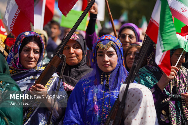 رزمایش «جان‌فدایان ایران» در شیراز