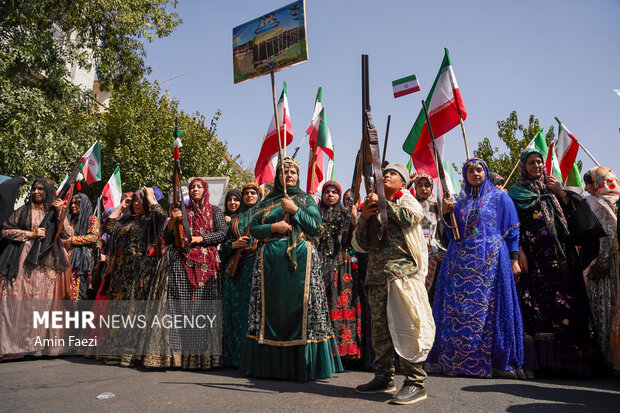 رزمایش «جان‌فدایان ایران» در شیراز