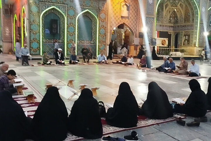 محفل انس با قرآن در آستان مقدس سلطان سید جلال الدین اشرف آستانه