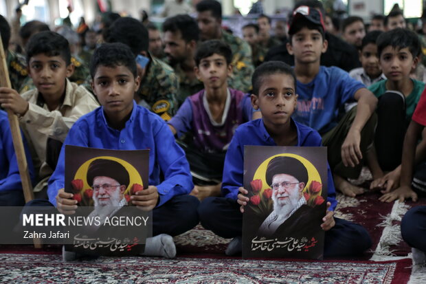 برگزاری آیین مهمانی لاله ها در بندرعباس