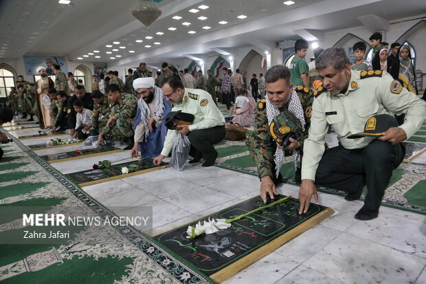 برگزاری آیین مهمانی لاله ها در بندرعباس