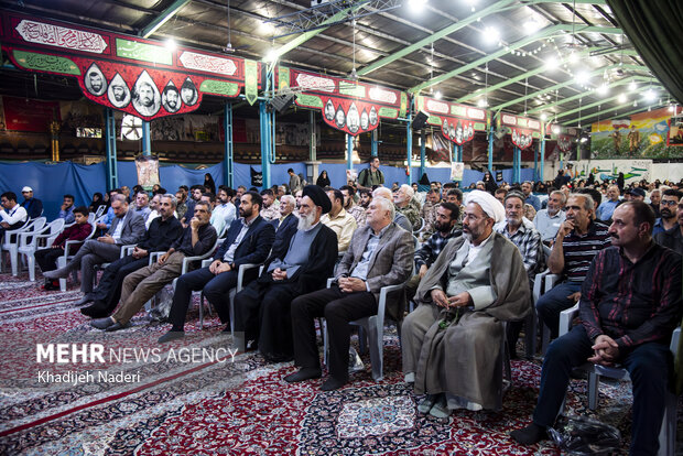 آیین «مهمانی لاله‌ها» در اصفهان