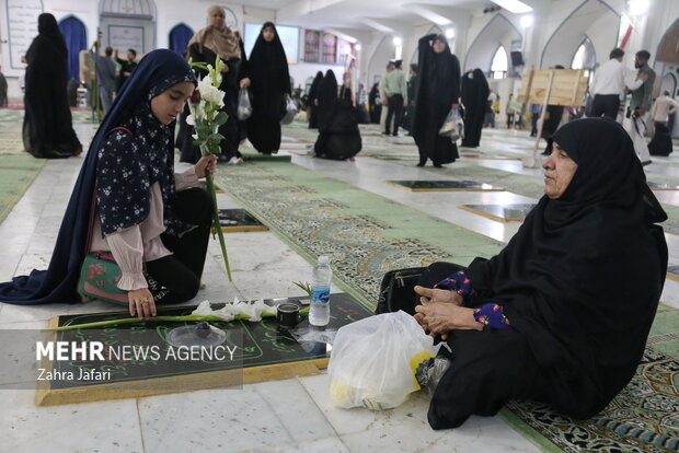 برگزاری آیین مهمانی لاله ها در بندرعباس