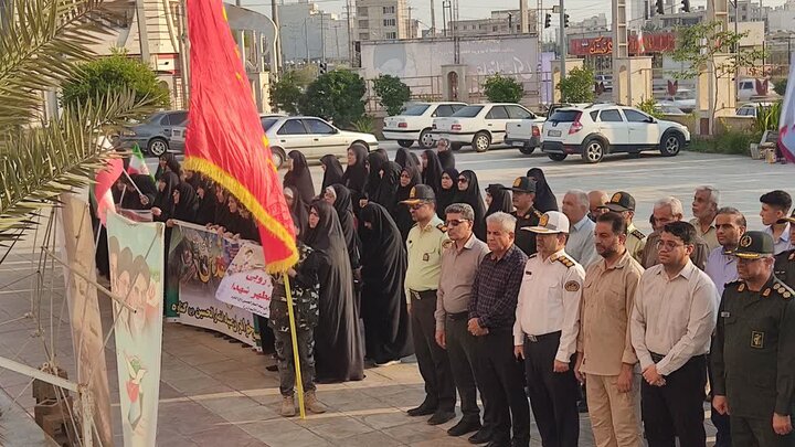 آئین مهمانی لاله‌ها در گناوه برگزار شد