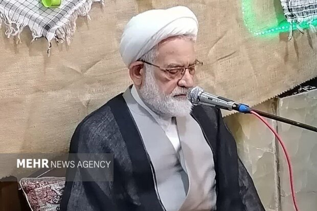 منتظری: جنگ تحمیلی پایان یافت، اما دشمنی با ایران ادامه دارد