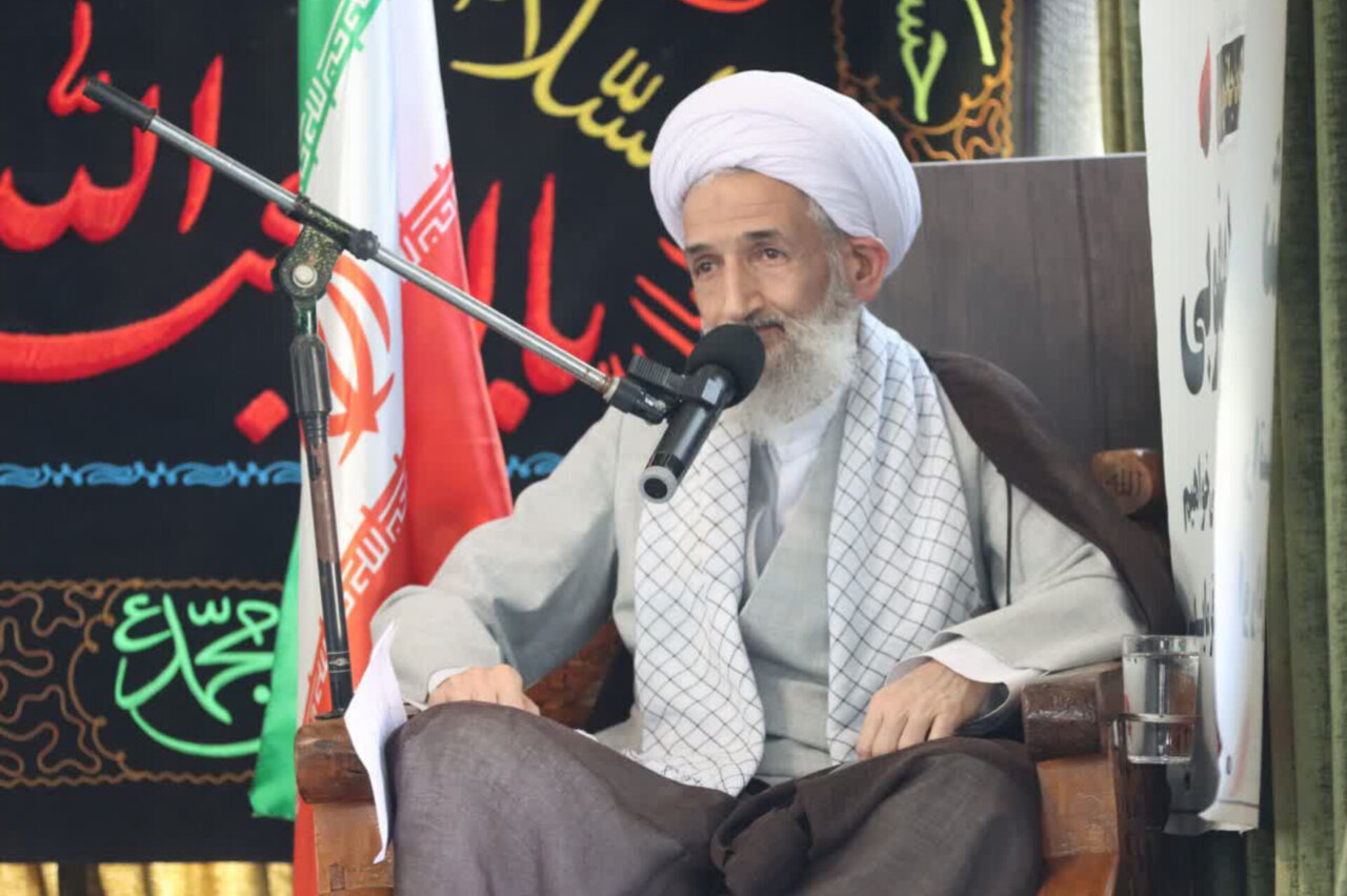 گزارش ویژه: آیت الله لائینی: بزرگداشت شهدا باید به سبک زندگی تبدیل شود | مهر - کد 50b9