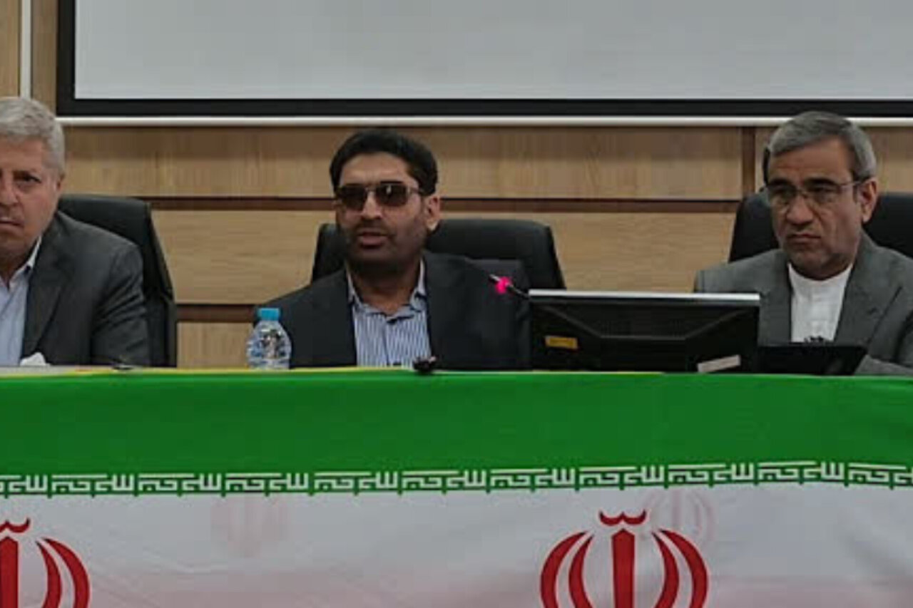 آذری: درآمدهای مرزی باید صرف توسعه قوچان شود آذری: درآمدهای مرزی باید صرف توسعه قوچان شود
