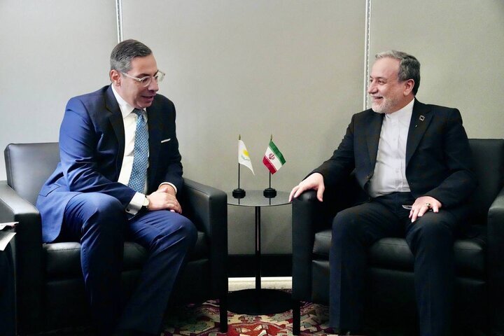 Iran FM Araghchi meets with counterparts in NY (+PHOTOS)