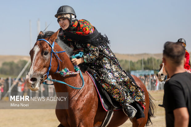 جشنواره فرهنگی ورزشی جام <a href='https://sayeb.ir/tag/%d8%b3%d8%aa%d8%a7%d8%b1%d8%ae%d8%a7%d9%86'></div>ستارخان</a> در ورزقان